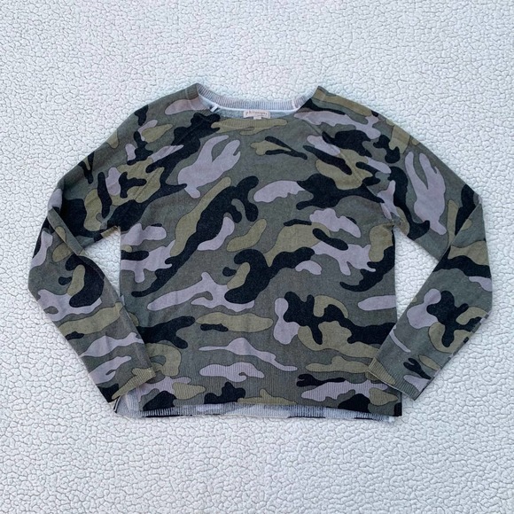 Philosophy Cashmere Camo Crew Neck Long Sleeve - Picture 2 of 7